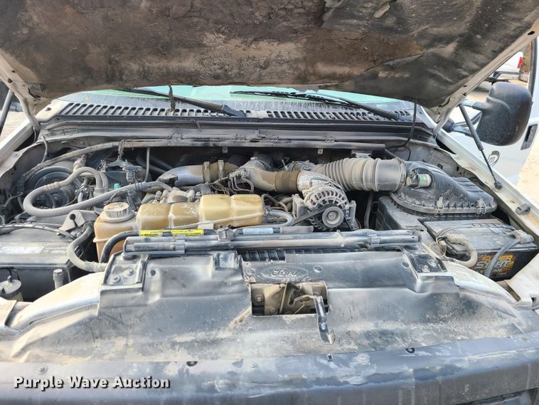 image for item DJ1627 2000 Ford F550 Super Duty  flatbed truck