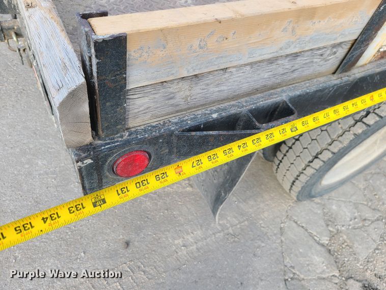 image for item DJ1627 2000 Ford F550 Super Duty  flatbed truck