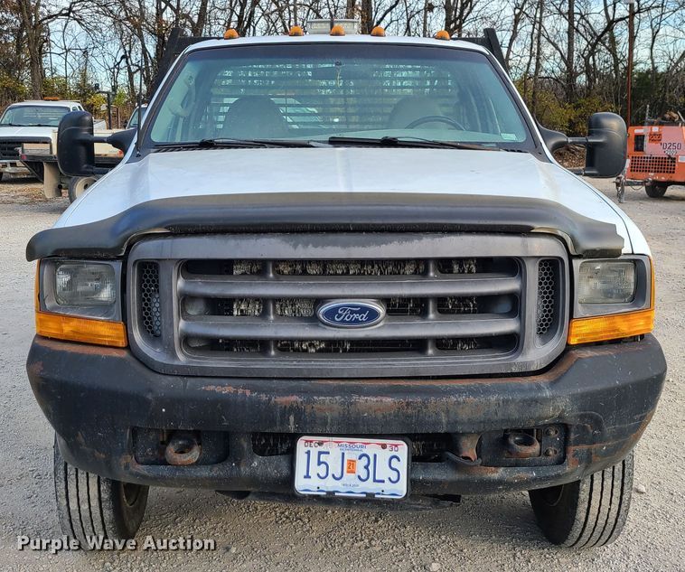 image for item DJ1629 2000 Ford F550 Super Duty  flatbed truck