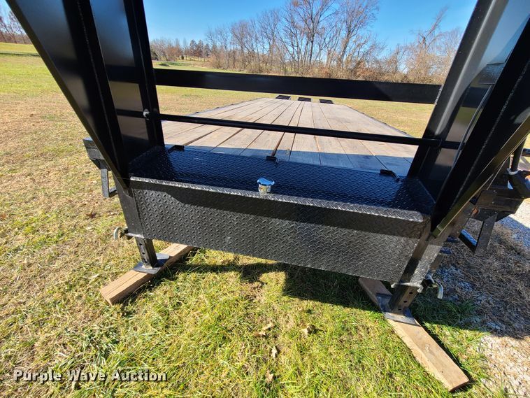 image for item DJ1638 2013 C&C  equipment trailer