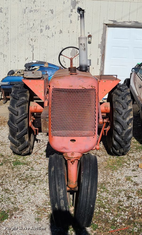 image for item DJ1641 Allis Chalmers C  tractor