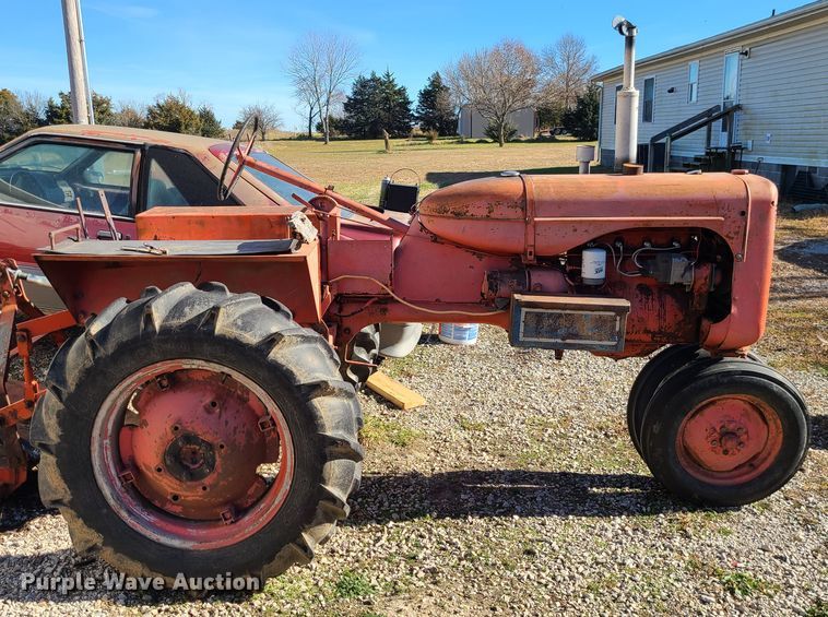 image for item DJ1641 Allis Chalmers C  tractor