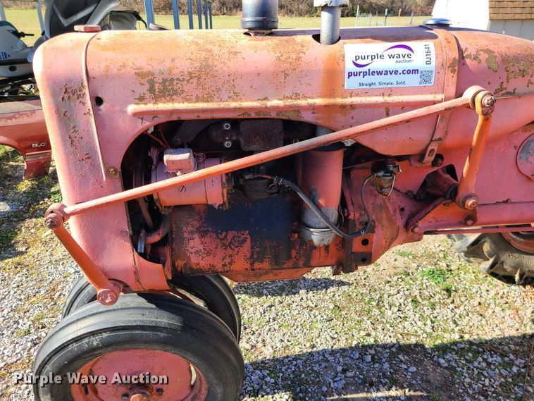 image for item DJ1641 Allis Chalmers C  tractor