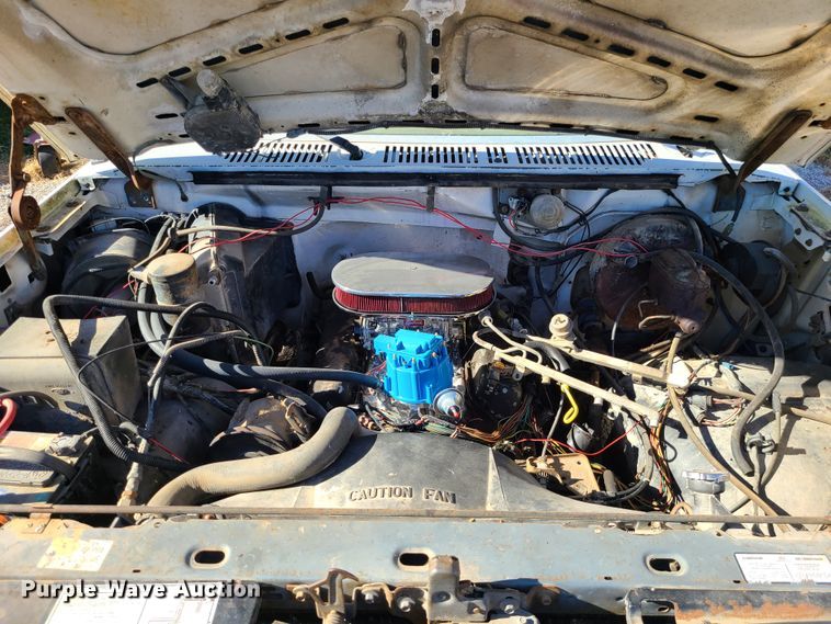 image for item DJ1642 1986 Ford F150  pickup truck