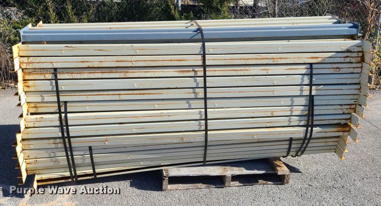 image for item DJ1643 Pallet racking