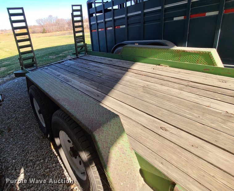 image for item DJ1657 2004 Kodiak  utility trailer