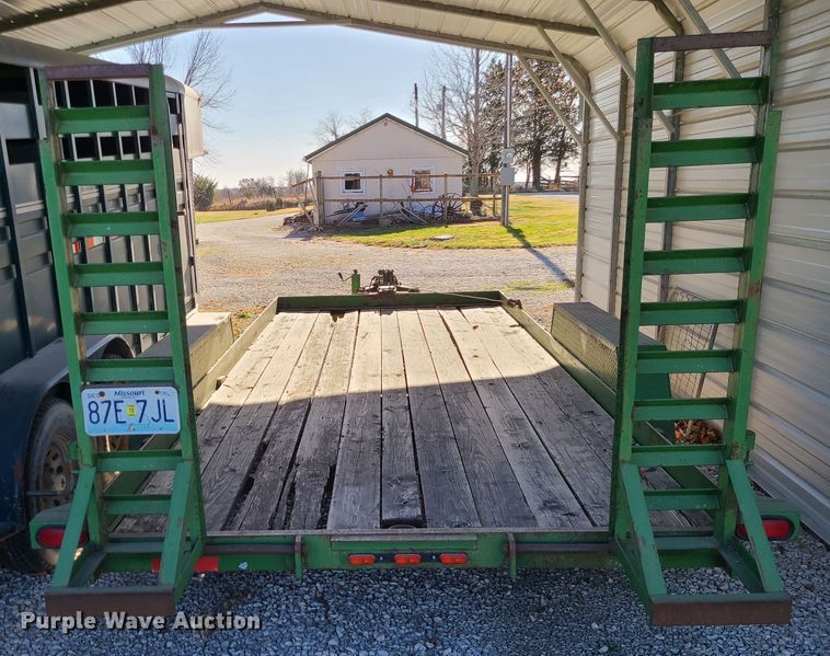 image for item DJ1657 2004 Kodiak  utility trailer