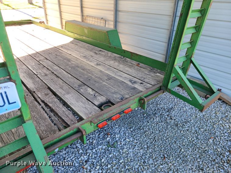 image for item DJ1657 2004 Kodiak  utility trailer