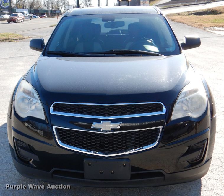 image for item DJ3757 2010 Chevrolet Equinox LS  SUV
