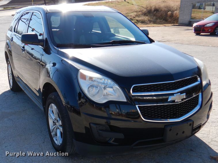 image for item DJ3757 2010 Chevrolet Equinox LS  SUV