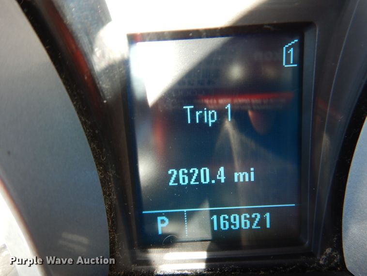 image for item DJ3757 2010 Chevrolet Equinox LS  SUV