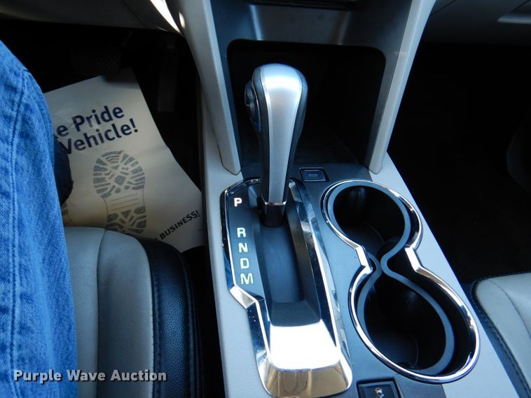 image for item DJ3757 2010 Chevrolet Equinox LS  SUV