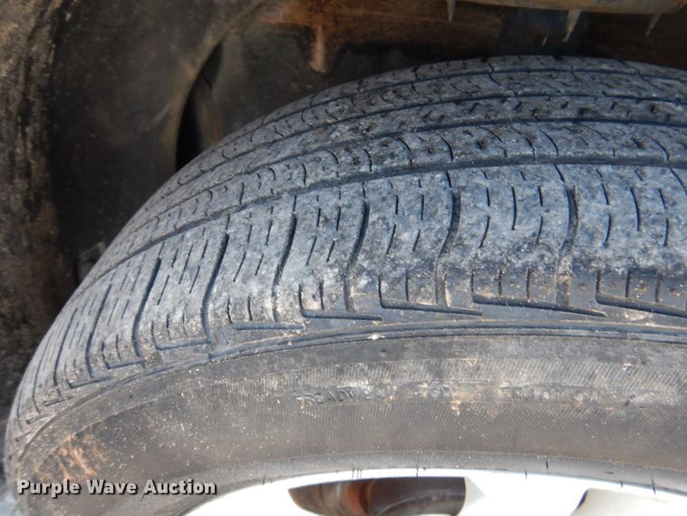 image for item DJ3757 2010 Chevrolet Equinox LS  SUV