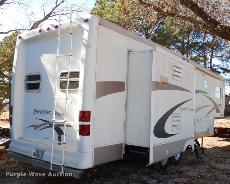 image for item DJ3759 2004 Cross Roads Paradise Point  camper