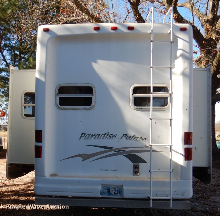 image for item DJ3759 2004 Cross Roads Paradise Point  camper
