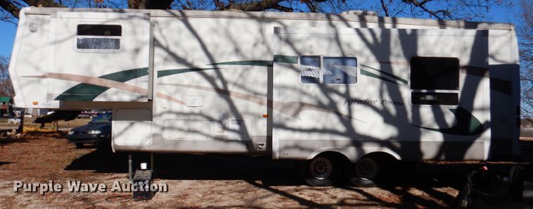 image for item DJ3759 2004 Cross Roads Paradise Point  camper