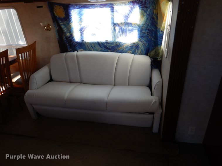 image for item DJ3759 2004 Cross Roads Paradise Point  camper