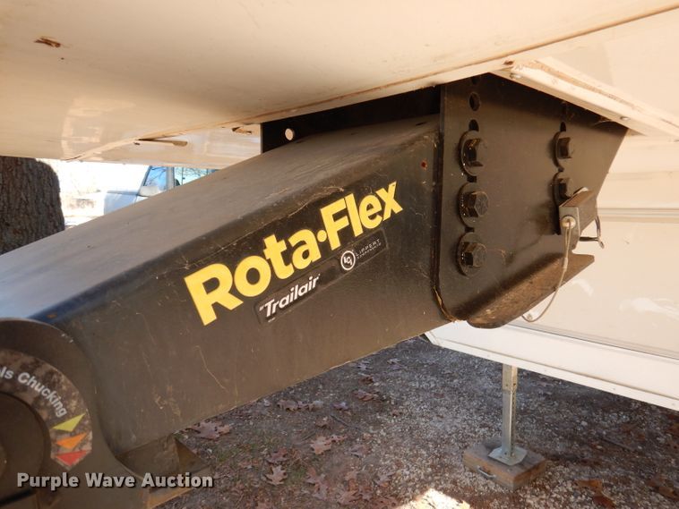 image for item DJ3759 2004 Cross Roads Paradise Point  camper