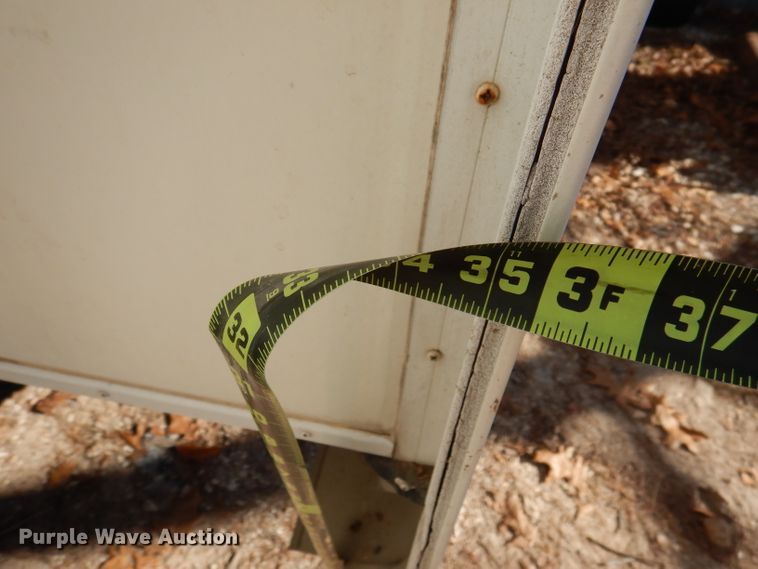 image for item DJ3759 2004 Cross Roads Paradise Point  camper