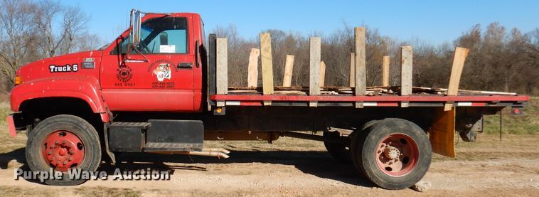 image for item DJ3761 1998 GMC C7500  flatbed truck