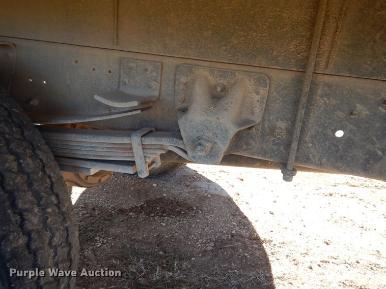 image for item DJ3761 1998 GMC C7500  flatbed truck