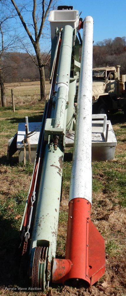 image for item DJ3762 Bucket lift