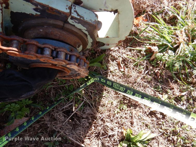 image for item DJ3762 Bucket lift