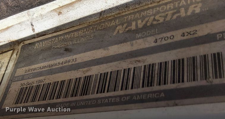 image for item DJ3766 1998 International 4700  dump truck