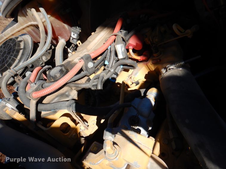 image for item DJ3767 2004 Freightliner M2 106  flatbed truck