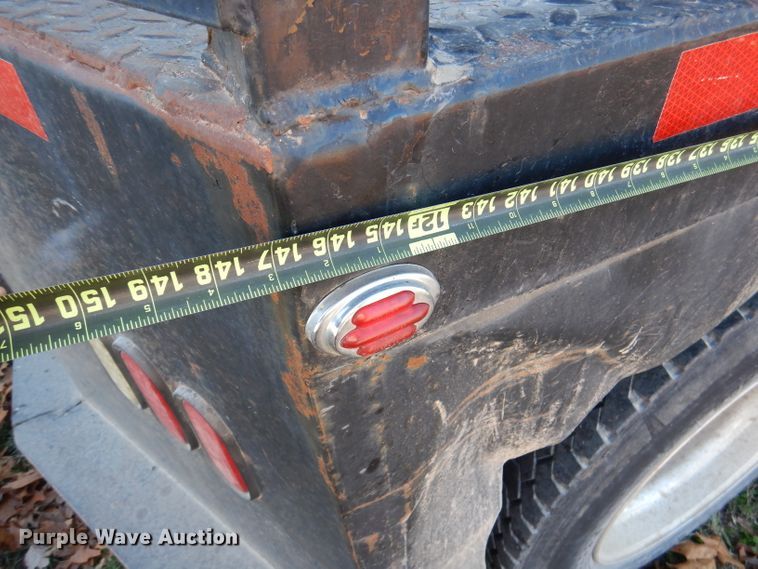 image for item DJ3767 2004 Freightliner M2 106  flatbed truck