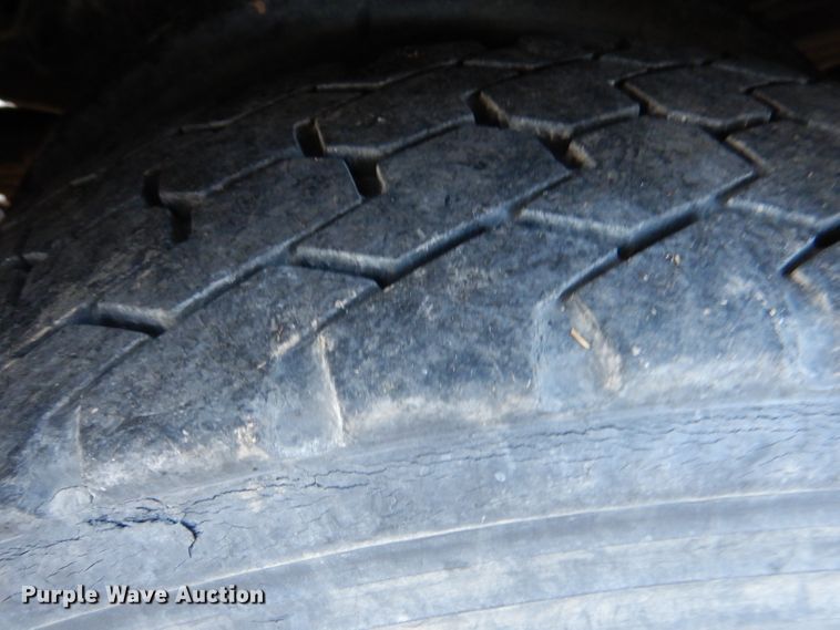 image for item DJ3767 2004 Freightliner M2 106  flatbed truck