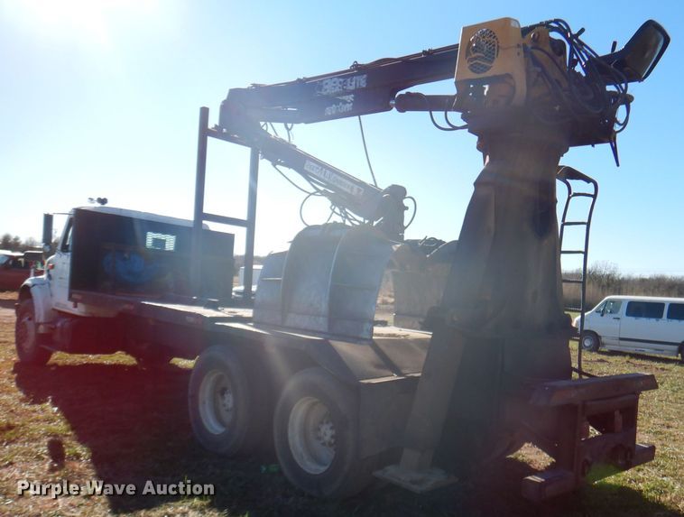 image for item DJ3769 1991 International 4900  crane truck