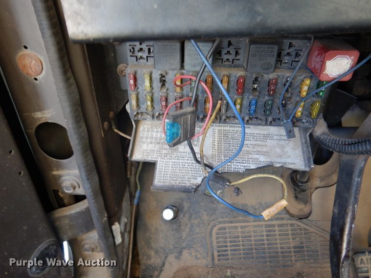 image for item DJ3769 1991 International 4900  crane truck