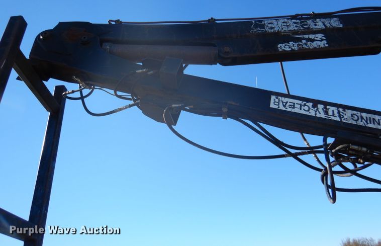 image for item DJ3769 1991 International 4900  crane truck