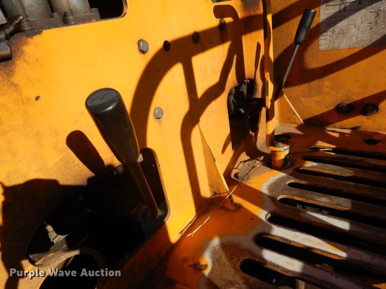 image for item DJ3769 1991 International 4900  crane truck