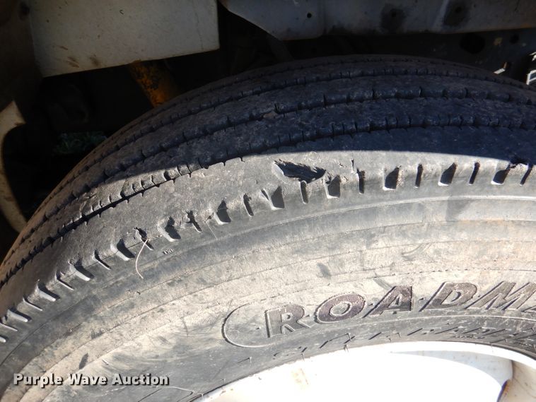 image for item DJ3769 1991 International 4900  crane truck