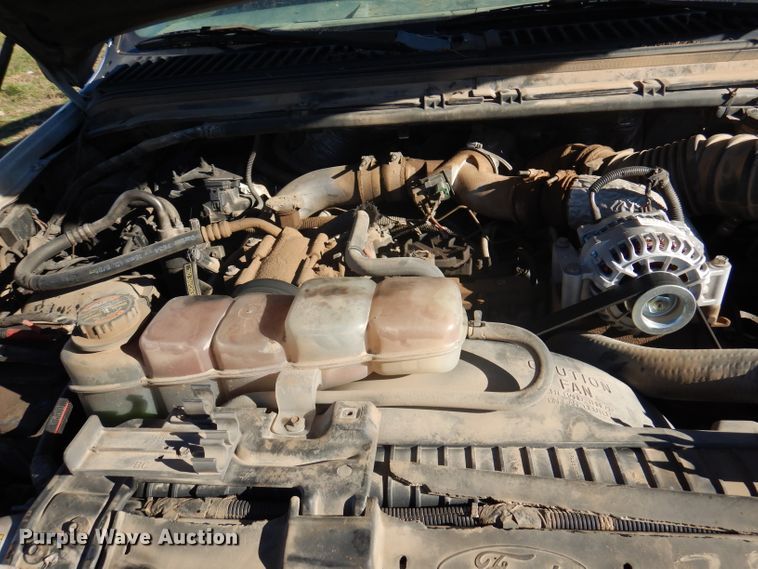 image for item DJ3770 1999 Ford F350 Super Duty  bucket truck