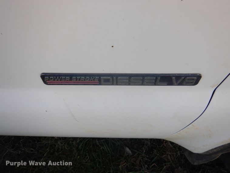 image for item DJ3770 1999 Ford F350 Super Duty  bucket truck