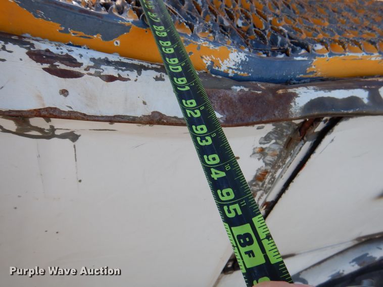 image for item DJ3771 1982 Ford F600  bucket truck