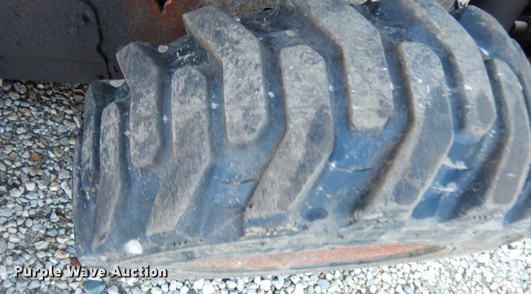 image for item DK3139 2000 Bobcat 773  skid steer loader