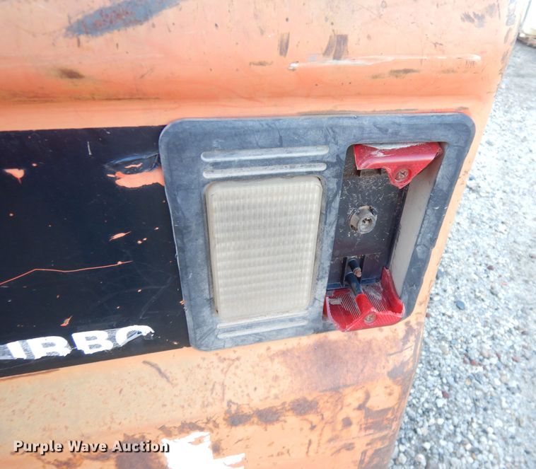 image for item DK3139 2000 Bobcat 773  skid steer loader