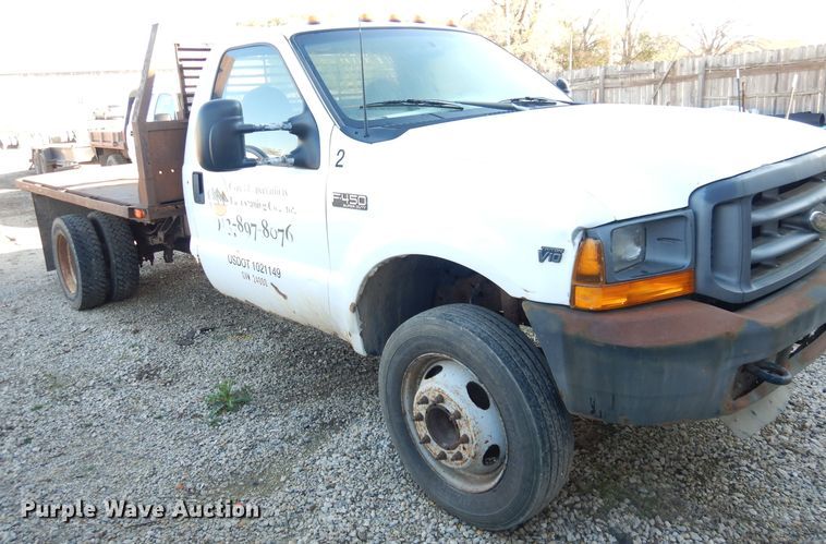 image for item DK3140 2000 Ford F450 Super Duty XL  flatbed truck