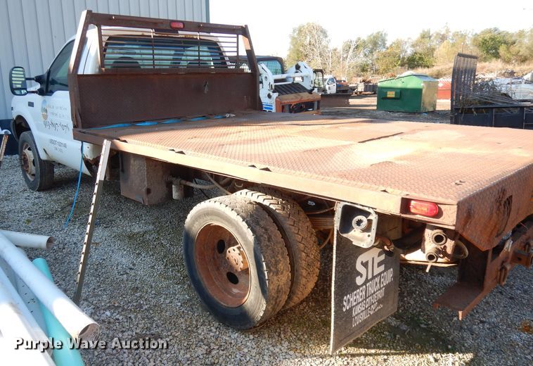 image for item DK3140 2000 Ford F450 Super Duty XL  flatbed truck