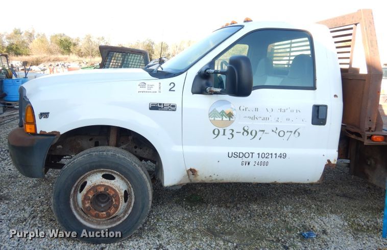 image for item DK3140 2000 Ford F450 Super Duty XL  flatbed truck