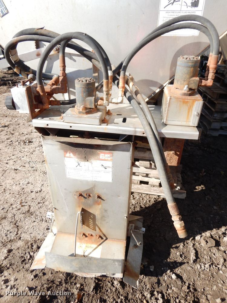 image for item DK3142 Hi-way Super P stainless steel spreader