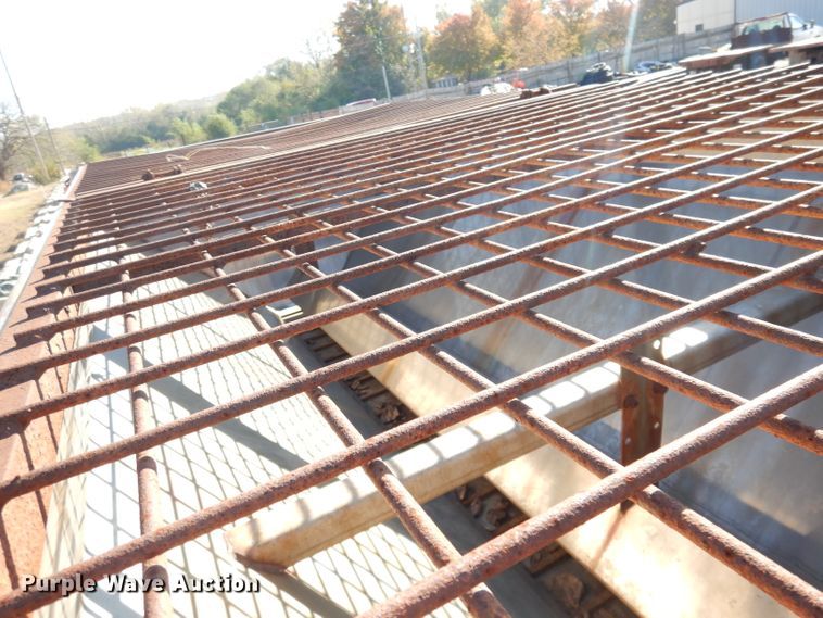 image for item DK3143 Hi-way Super P stainless steel spreader