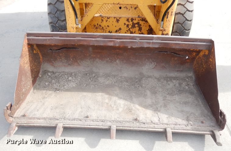 image for item DK3233 Case 1737  skid steer loader