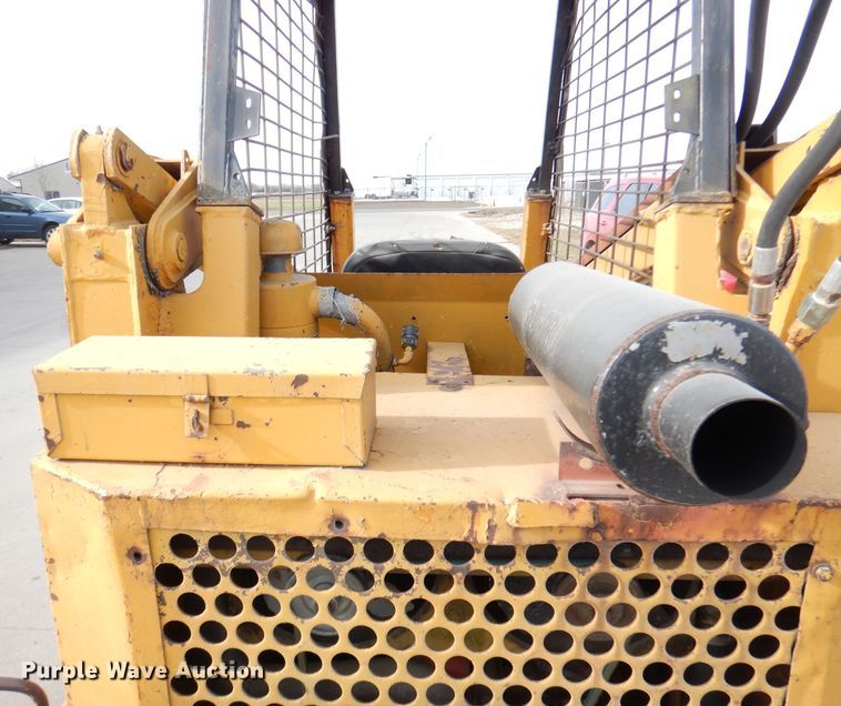 image for item DK3233 Case 1737  skid steer loader