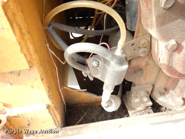 image for item DK3233 Case 1737  skid steer loader