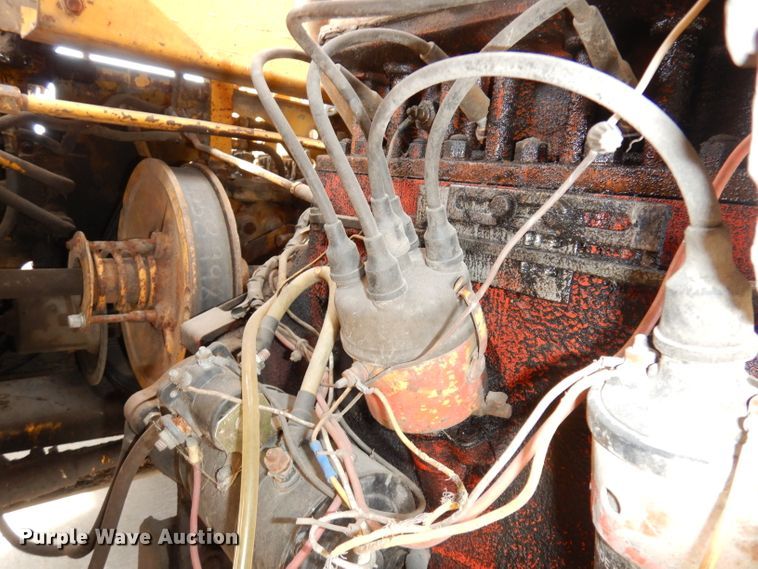 image for item DK3233 Case 1737  skid steer loader